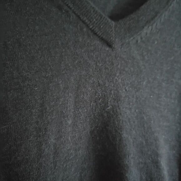 Turnbury Extra Fine Merino Wool Sweater Large Navy Blue Men's V-neck Read - Picture 4 of 8